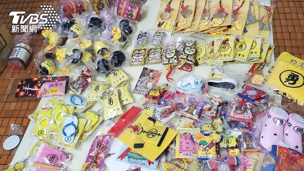 陪著我一起瘋媽祖 彰化信徒準備上萬件結緣品與你結緣