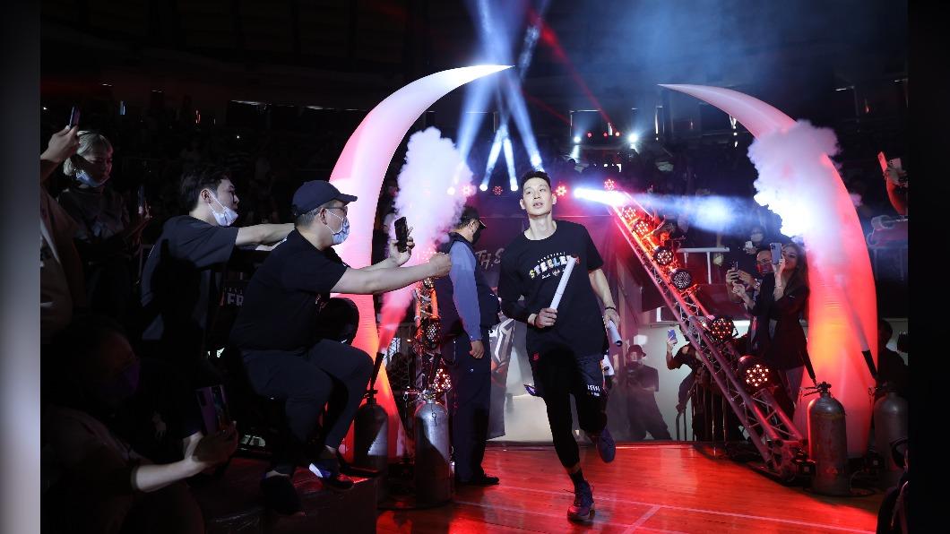 PLG/林書豪不負眾望奪單週MVP 得票率近七成