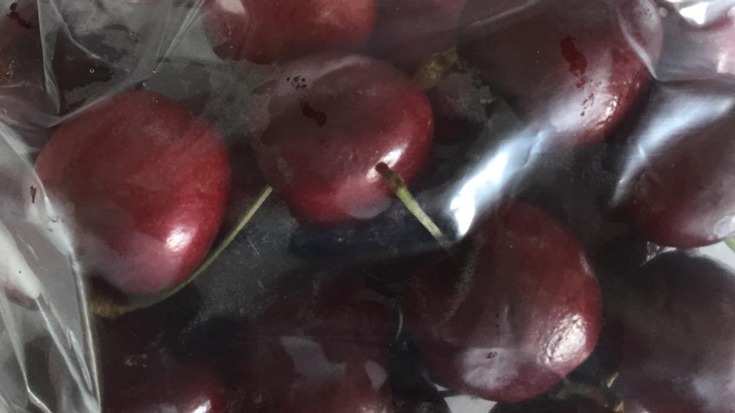 智利櫻桃多次驗出違規。（圖／食藥署提供）