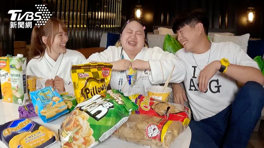 林莎飛馬尼拉大解放「跟李易睡同房」 起鬨要他代理排隊美食