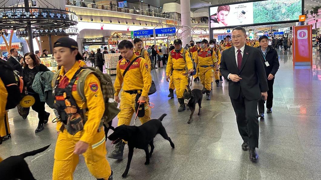 搜救隊英雄返國。(圖/翻攝自駐土耳其代表處臉書)