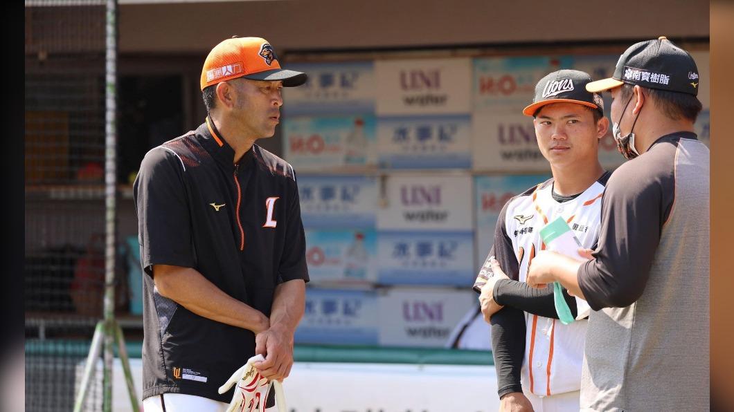 玉木朋孝點名林靖凱要當內野指揮官。（圖／球團提供）