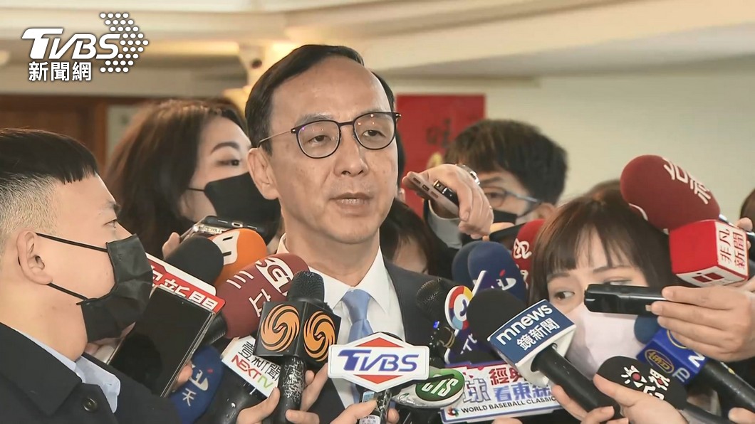 郭台銘哭哭? 朱立倫徵召侯友宜選2024機率大