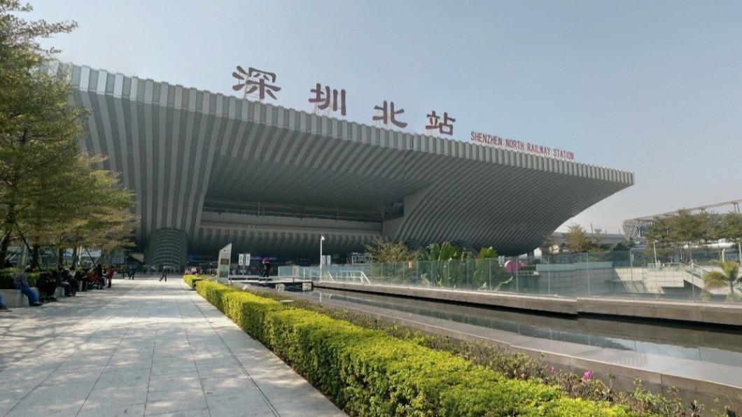疑為事發地點的深圳北站東廣場。(圖/翻攝自Google Maps)
