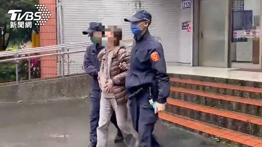 婦人掌摑警員的下場就是遭移送法辦 。(圖/TVBS)