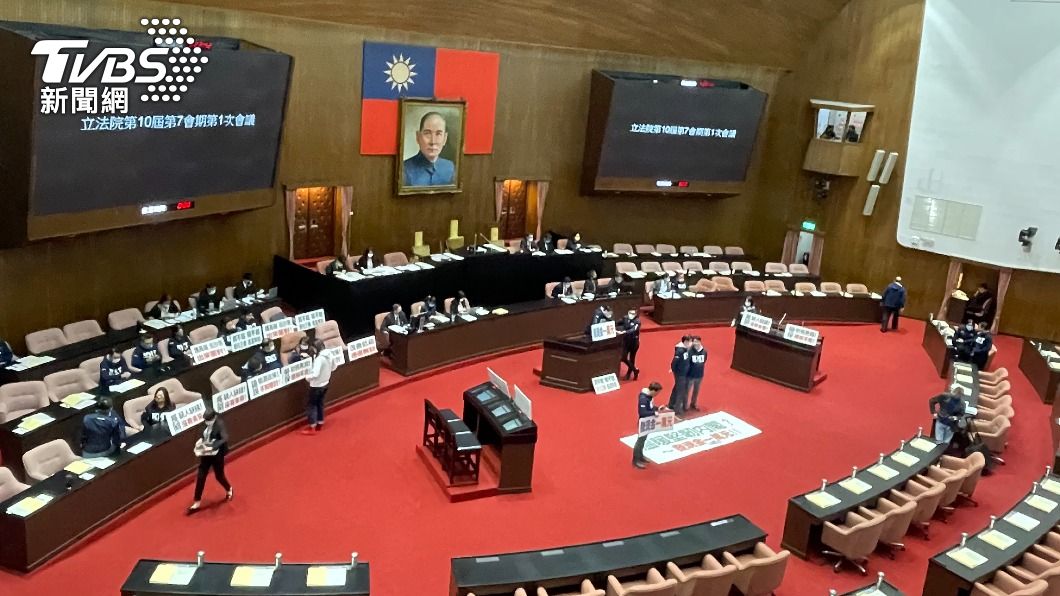 陳建仁今首度赴立法院進行施政報告並備詢卻遭立院國民黨團杯葛。（圖/吳紹瑜攝）