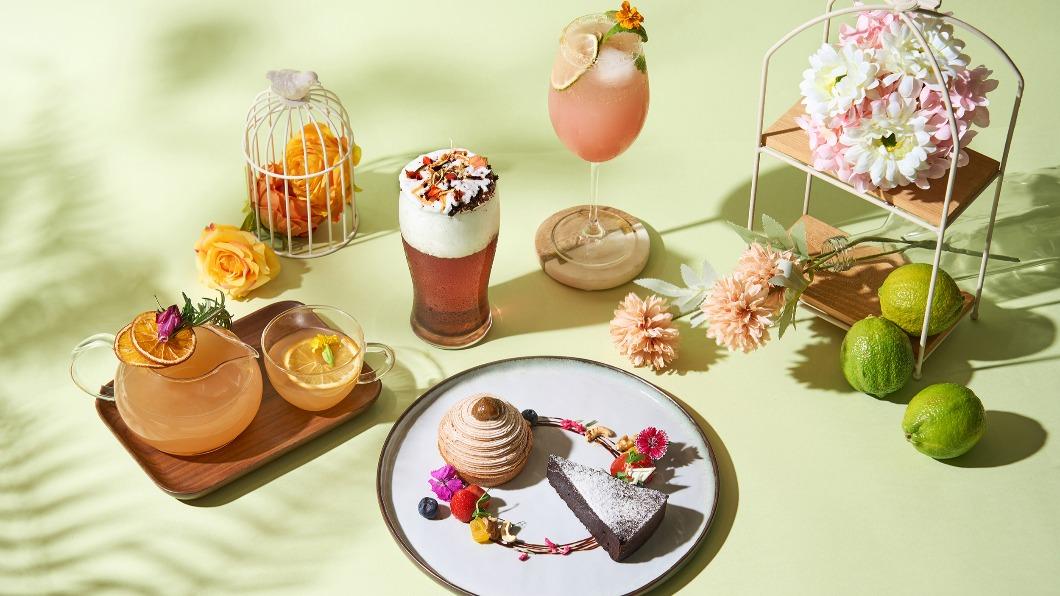THE Lounge大廳酒吧同步推出「春漾。午茶怡享時光」下午茶套餐。(圖/國泰萬怡提供)