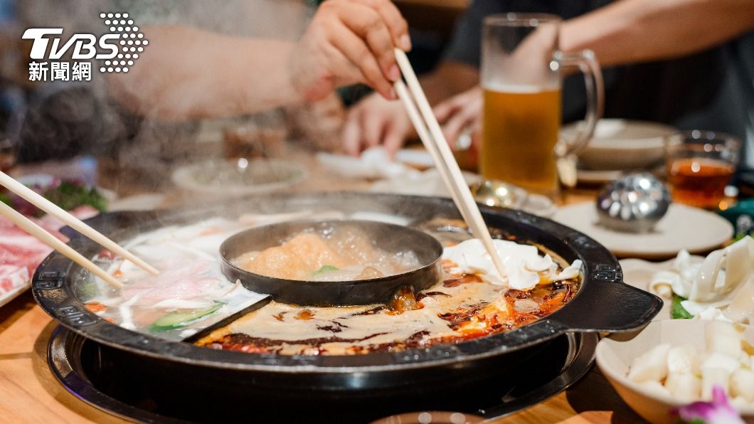 幽門桿菌會透過「共食」傳染,要注意飲食衛生。(示意圖/shutterstock達志影像)