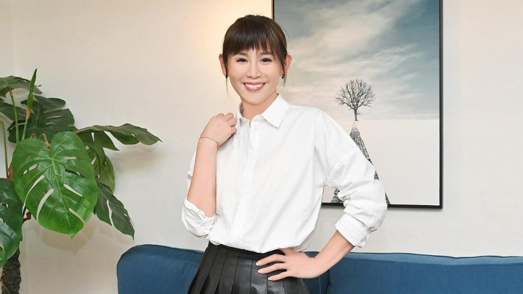 鄭仲茵離婚陳冠霖20年!正妹女兒「滿月後沒見過生父」