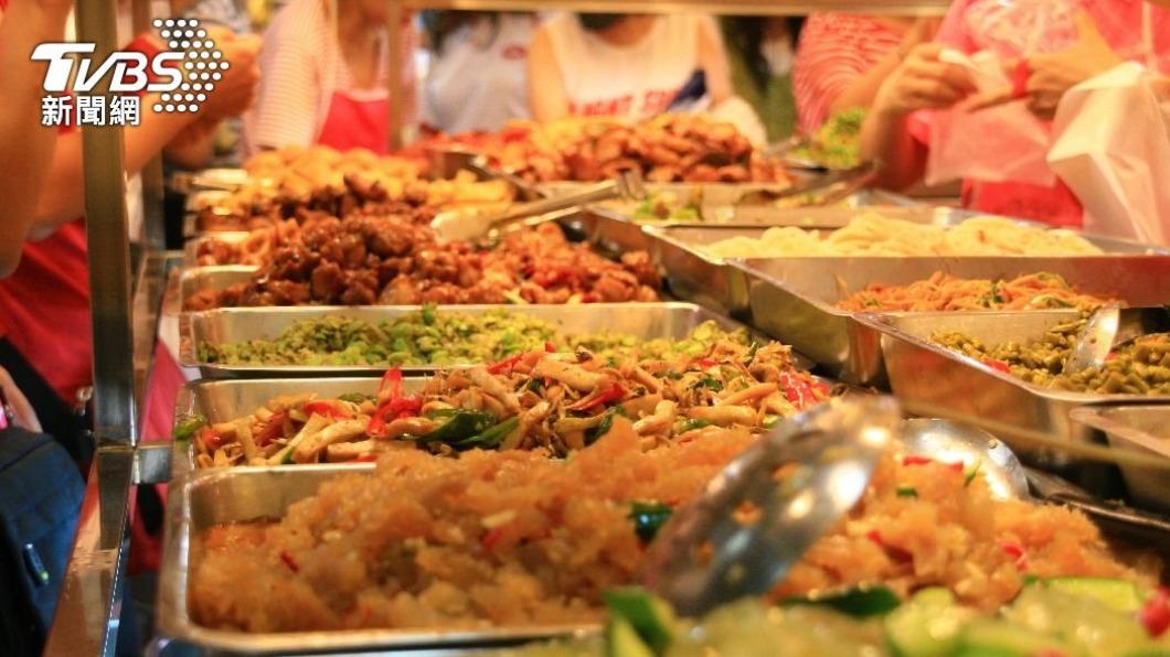 員工餐=隱性加薪?他精算餐廳上班「月省6千」 網狂酸:太奴
