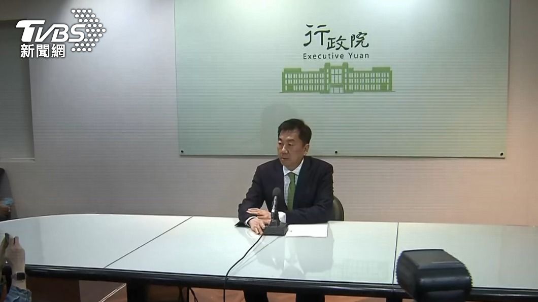 行政院發言人陳宗彥舉行記者會說明。(圖/TVBS)