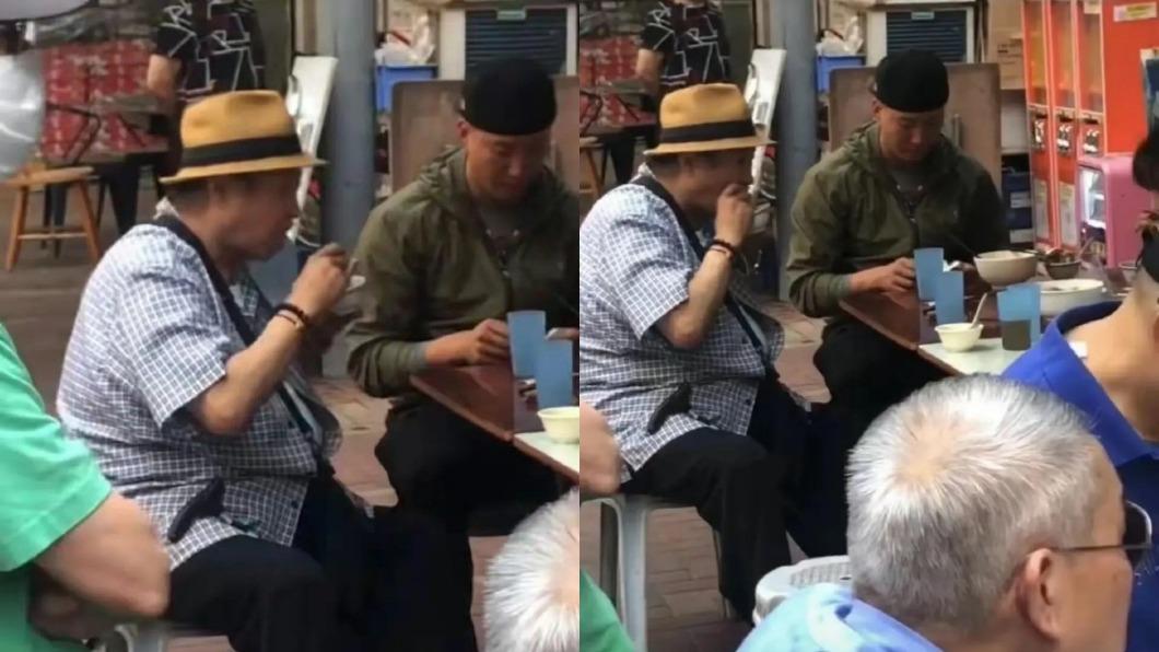 野生洪金寶路邊攤大啖小吃被直擊 混血愛妻側臉超逆齡