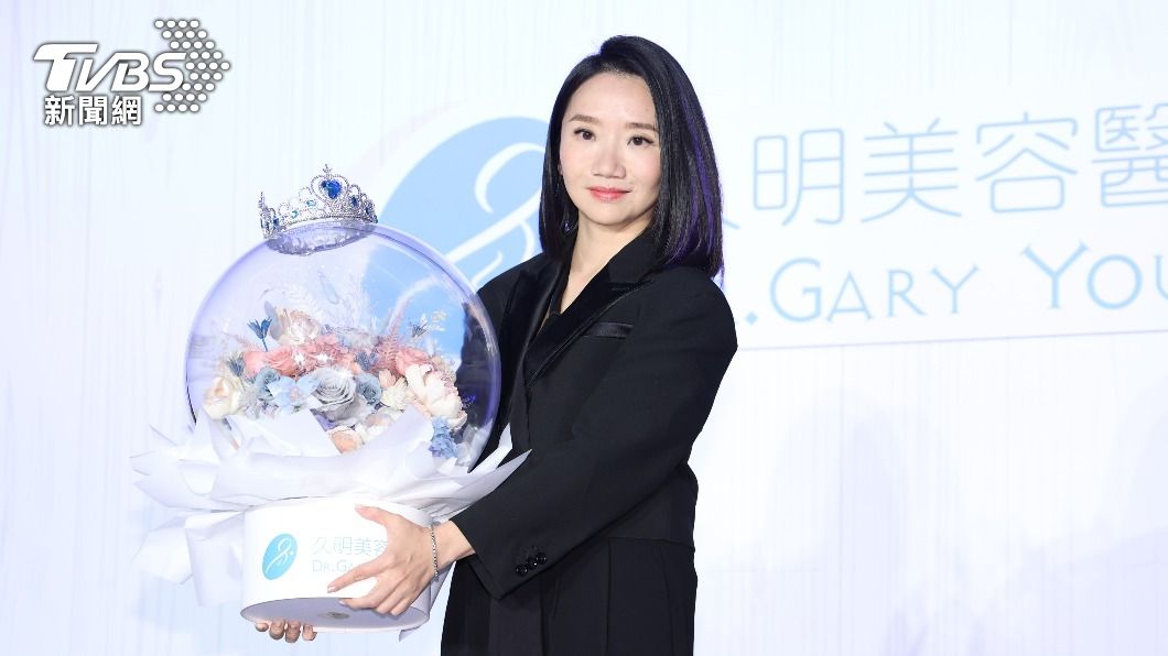 陶晶瑩承認「臉部進廠維修」凍齡 自爆「下面緊實」偷嫌李李仁
