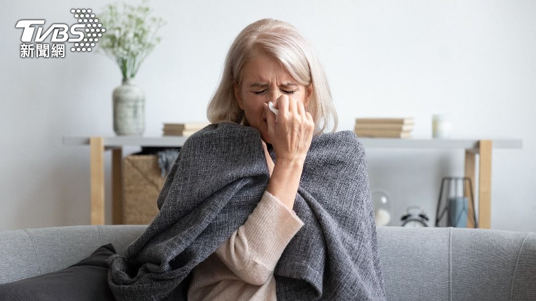 免疫力低下的人可能出現食道發霉。(示意圖/shutterstock達志影像)