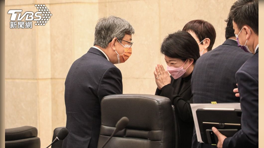 2/9 市長盧秀燕列席院會爭取中捷藍線建設