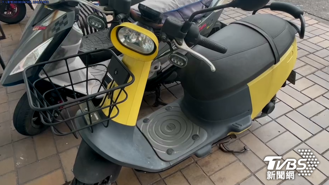 不過電動機車不設限「Ｇｏｇｏｒｏ」，而是４萬同等級電動機車　（圖／ＴＶＢＳ）