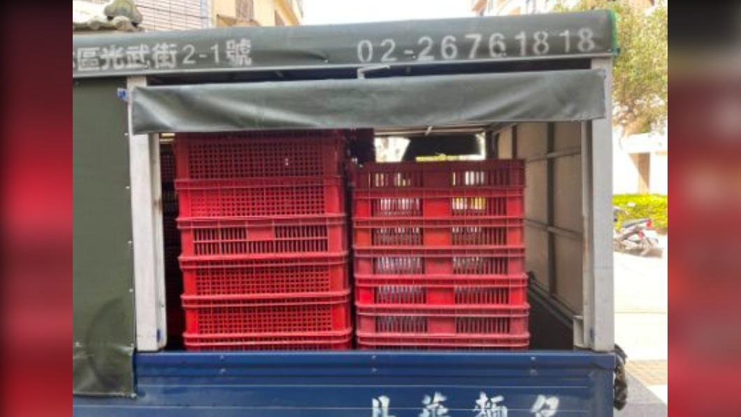 肇事小貨車(圖/警方提供)
