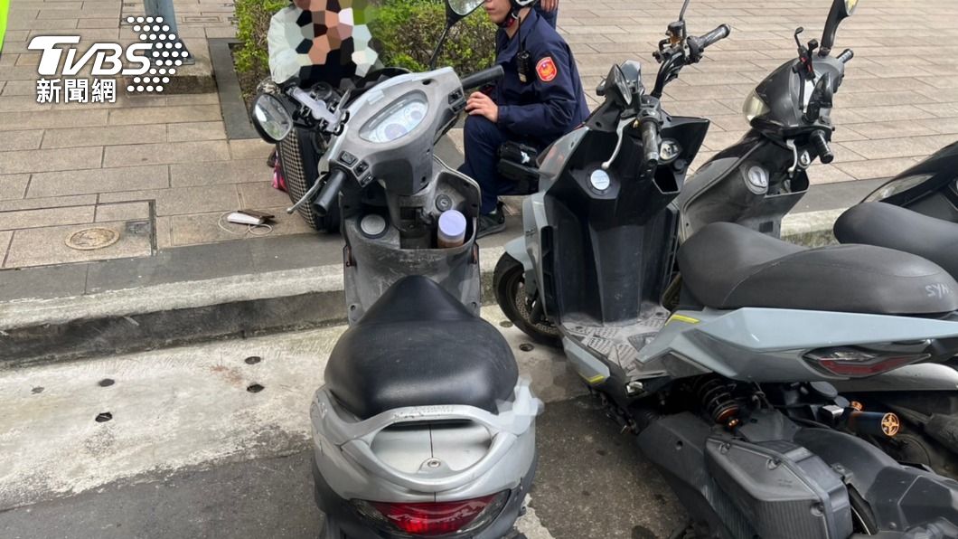 員警眼尖認出失竊車。(圖/TVBS)