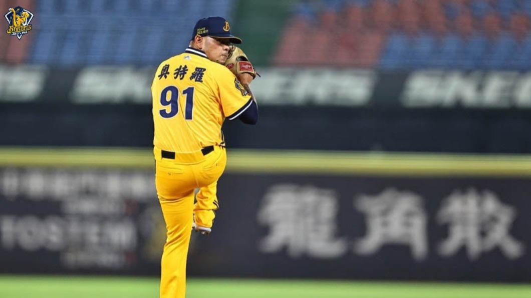 Andy Otero去年曾效力中職兄弟隊。（圖／翻攝自兄弟Fans Club臉書）