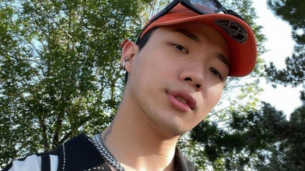 ØZI曾陷入低潮。(圖/翻攝自ØZI IG)