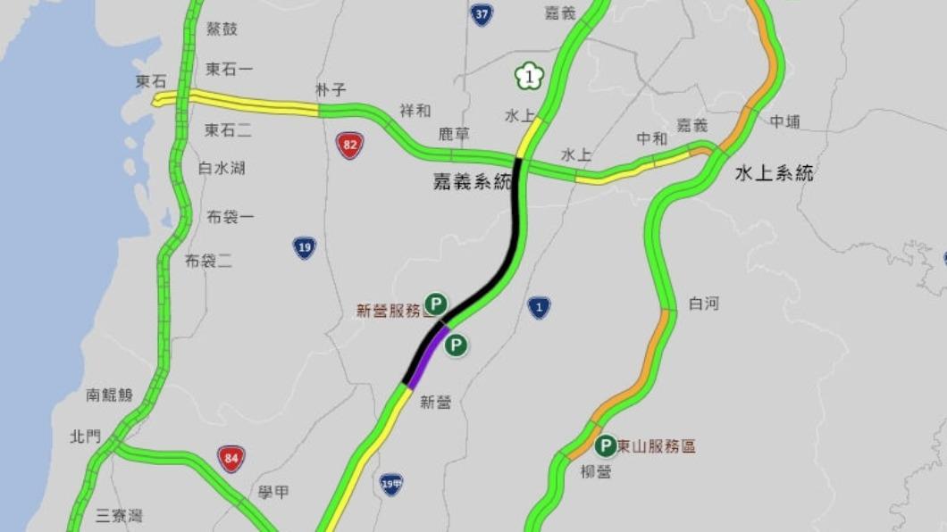 連假首日就塞!國道1號南向清晨追撞事故 嘉義至新營封閉