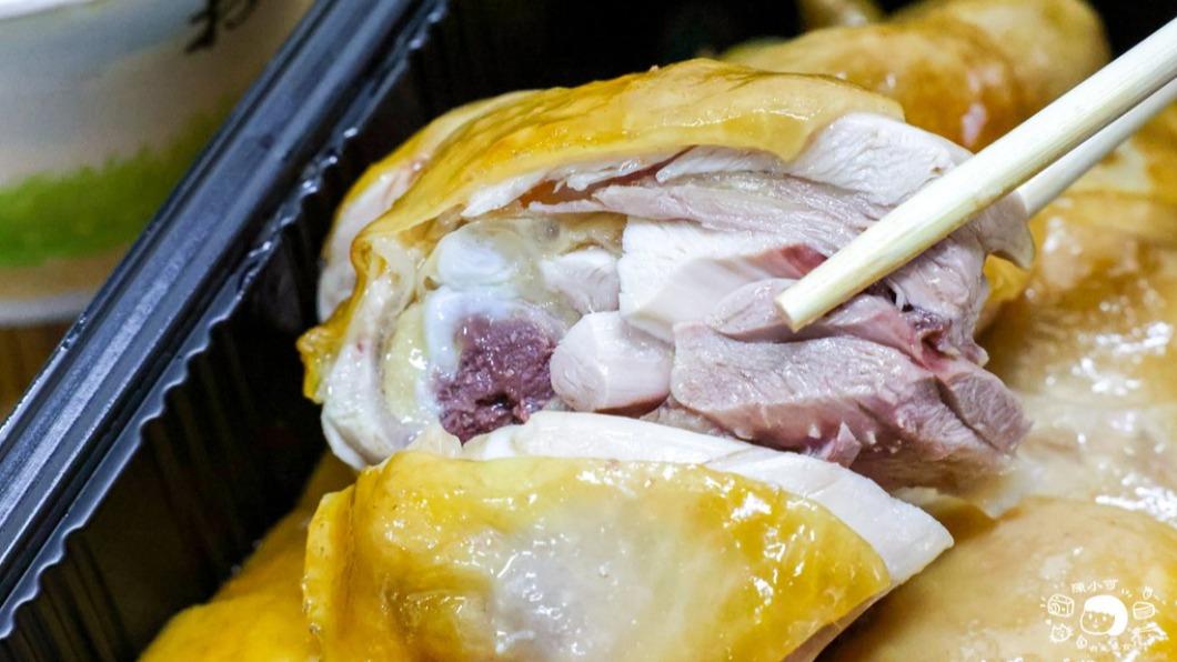 放山雞肉質超細嫩。(圖/陳小可的吃喝玩樂提供)