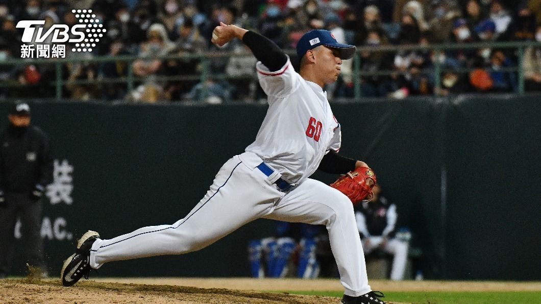 觀點/經典賽初登板控球失準 21歲曾峻岳消化挫折感持續進化