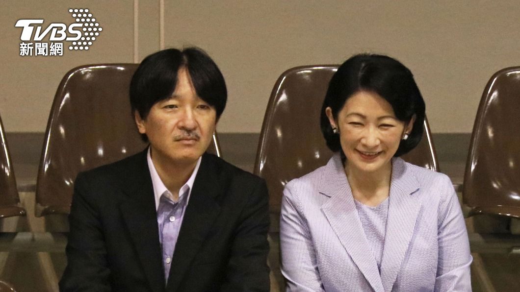 秋篠宮夫婦擬出席英王加冕　網友不滿：該讓德仁天皇去