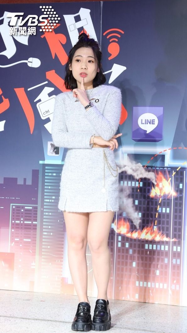 徐巧芯自認是個極端的人,會瘋狂地跟酸民爭論。(圖/黃城碩攝)