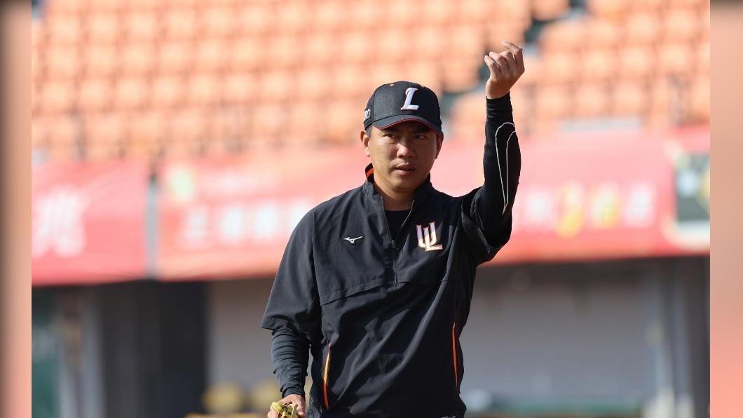 廖文揚回鍋擔任統一獅牛棚教練。(圖/球團提供)