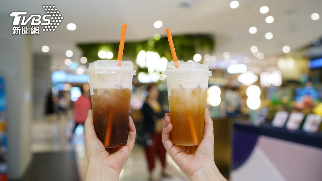 台灣人一年可以喝掉12億杯手搖飲料。(示意圖/shutterstock達志影像)