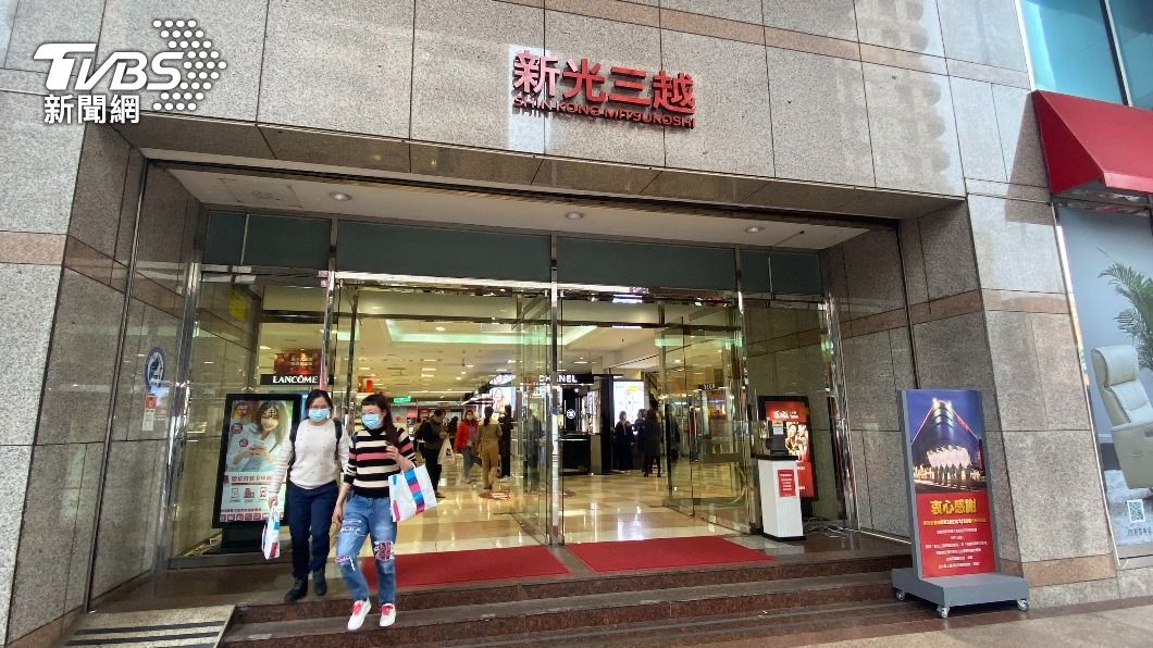 兒時回憶!桃園25年新光三越正式熄燈 在地人淚別