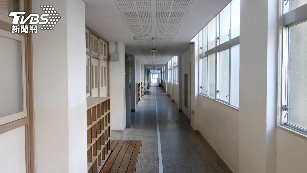 日少年闖校園隨機砍6旬男師 犯案後自曝涉「虐貓案」