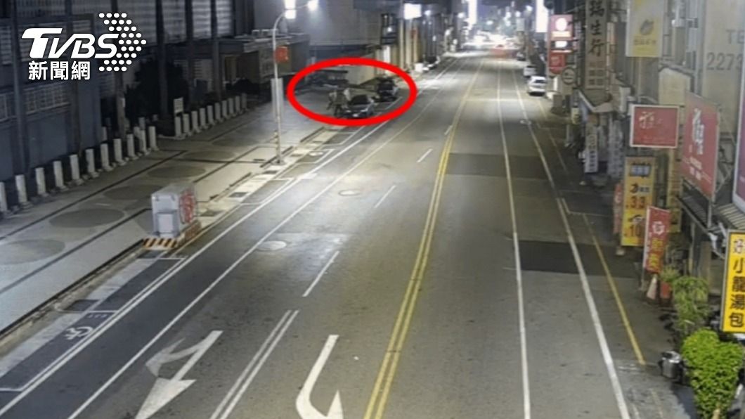 車主停車畫面。(圖/TVBS)