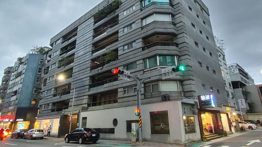 東區商圈復活?金店面1.72億轉手 買家1做法投報高
