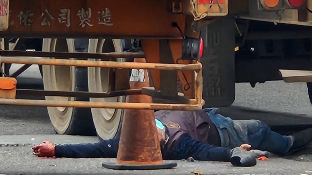 基隆港工安意外　司機左腳遭貨櫃車輾過　送醫急救