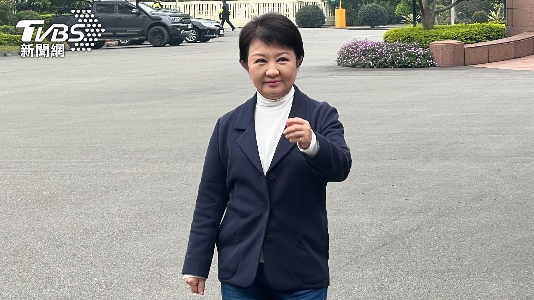 政黨輪替為重!盧秀燕表態不戰2024 羅智強心疼發聲