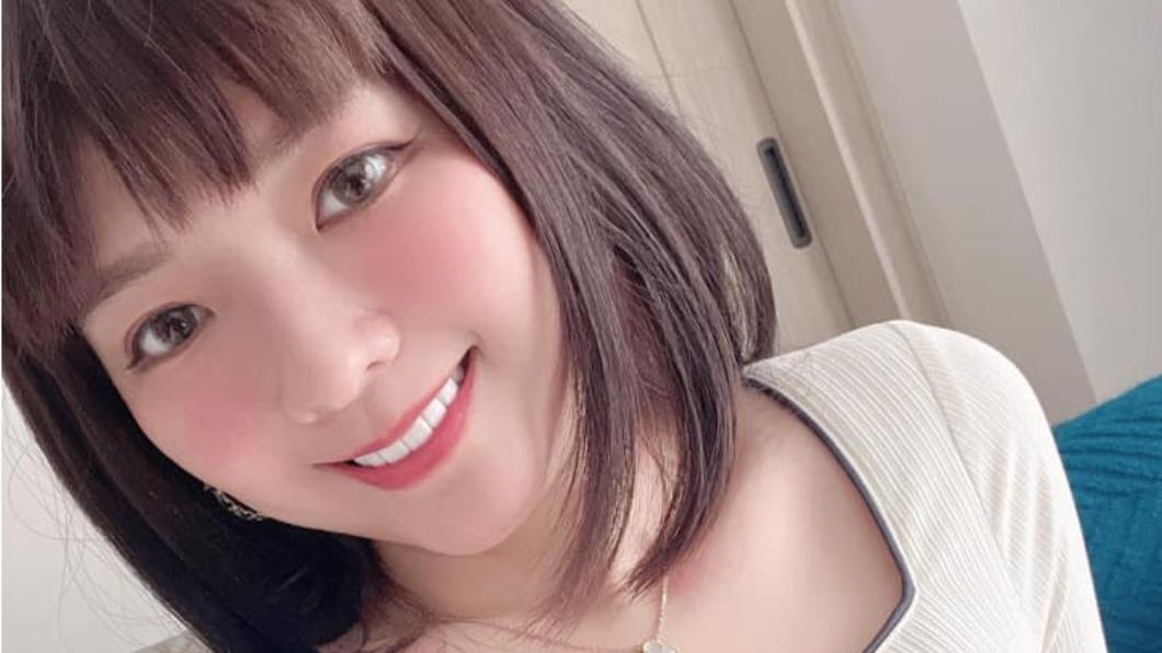 對於自己被稱為阿姨，感到相當不滿。（圖／翻攝自Molly 翎熹 FB）