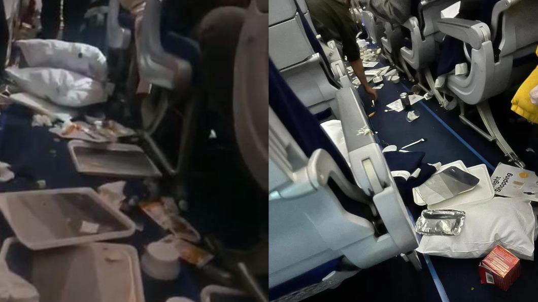客機在遭遇亂流後，整個機艙走道凌亂不堪。（圖／翻攝自推特）