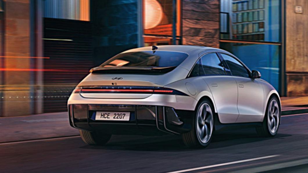 純電四門跑車Ioniq 6預計3月7日啟動預售。（圖／翻攝自Hyundai官網）