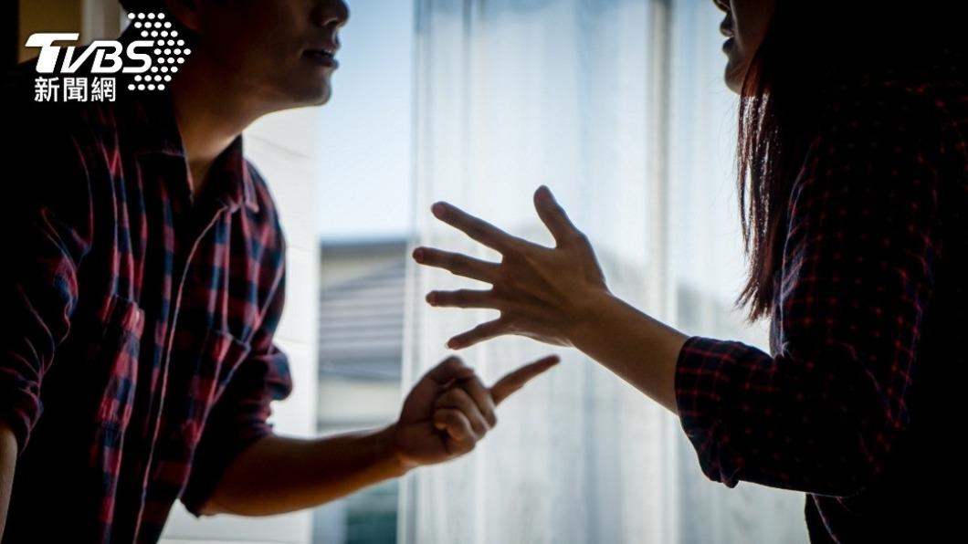 網友認為，老公不該養小姑一輩子。（示意圖／shutterstock 達志影像）
