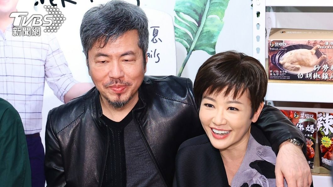 黃國倫為「不會生小孩」事件,向寇乃馨致歉。(圖/黃城碩攝)