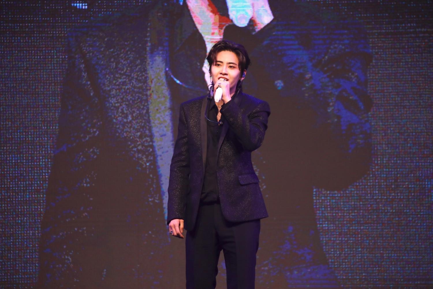 為了台灣粉絲,李鎭赫特別準備用中文演唱電影《想見你》主題曲。(圖/翻攝自李鎭赫IG)