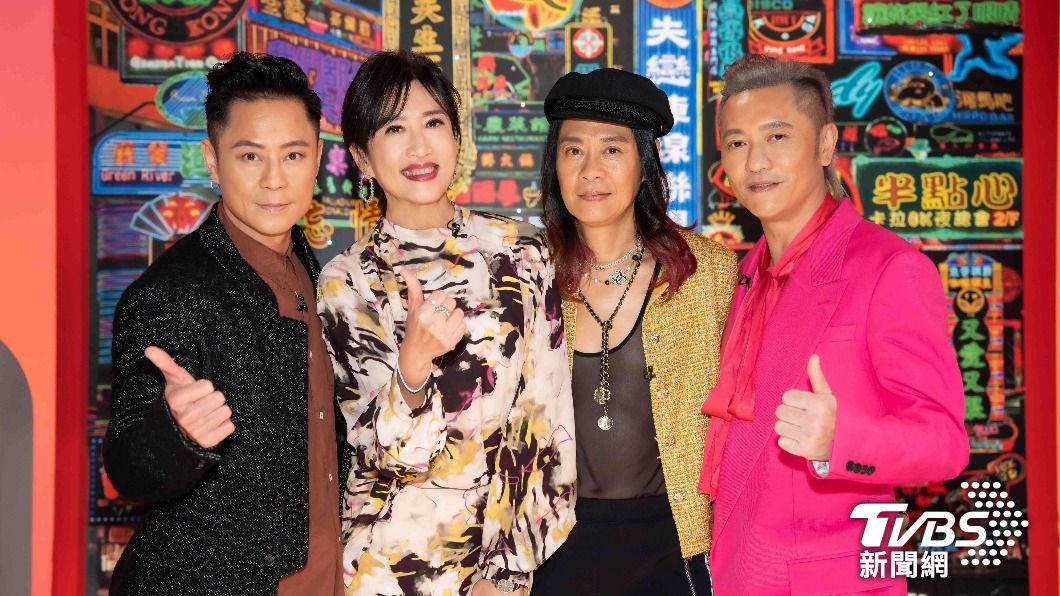 蔡一傑（左起）、主持人方念華、蔡一智及蘇志威日前在節目中分享心情。（圖／TVBS）