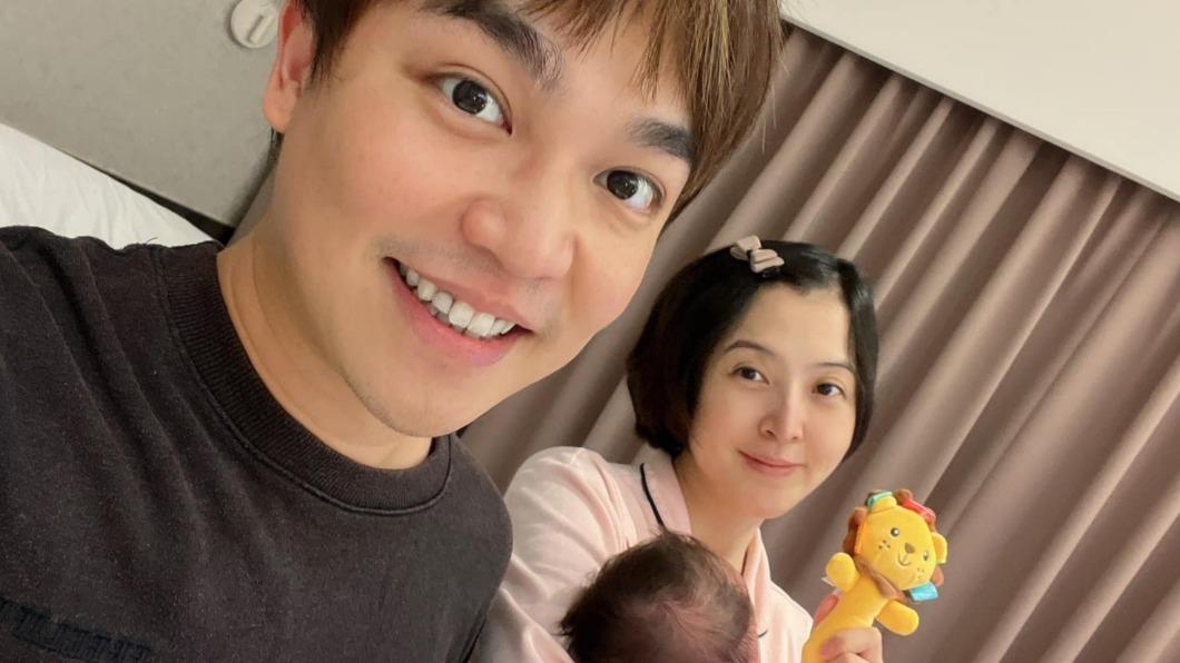 李亮瑾和張峰奇感情甜蜜。(圖/翻攝自李亮瑾臉書)