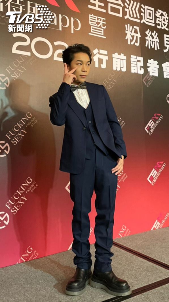 派翠克替「名模招待所APP」記者會擔任主持人。（圖／謝佩樺攝）