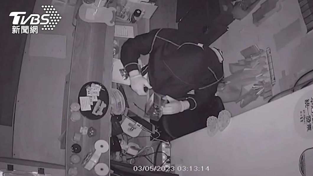 又是你!慣竊二度闖便當店 拔釘器硬破門只得手150