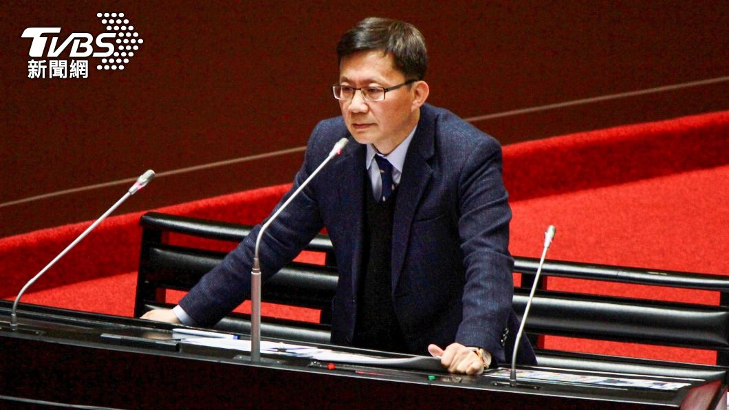 張廖萬堅曾被質疑抄襲,隨後自行修改論文後再送東海大學認證。(圖/TVBS資料照)