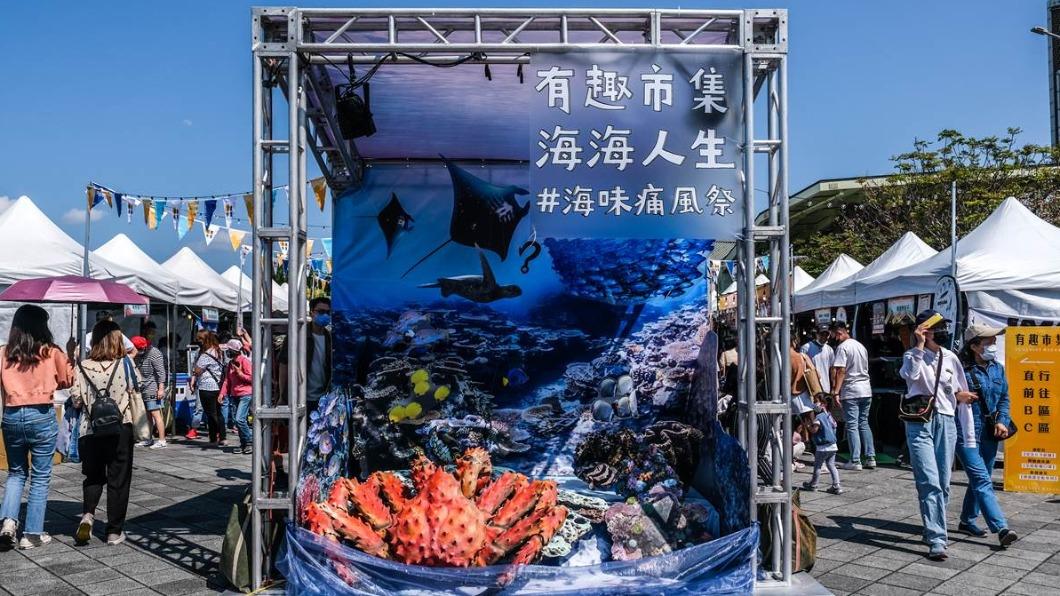今年首度將全台首家以歐式海鮮+創意調酒的「VG The Seafood Bar」,進駐市集入口快閃。(圖/Funtasty有趣市集提供)