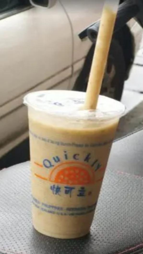網友表示國中時期最愛喝快可立。(圖/翻攝自Dcard)